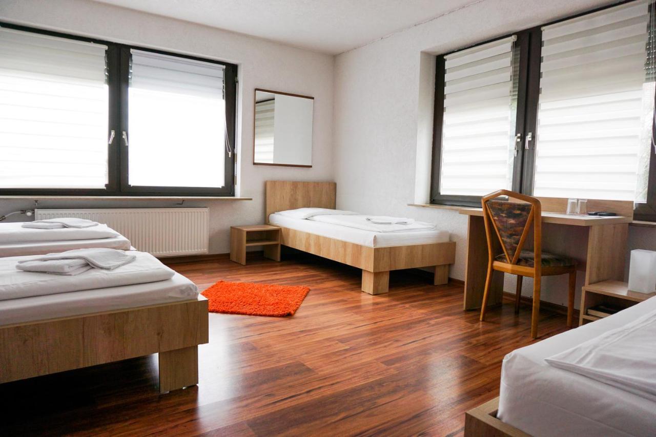 Hotel Kreuz ชเวบิชกมึนท์ ภายนอก รูปภาพ